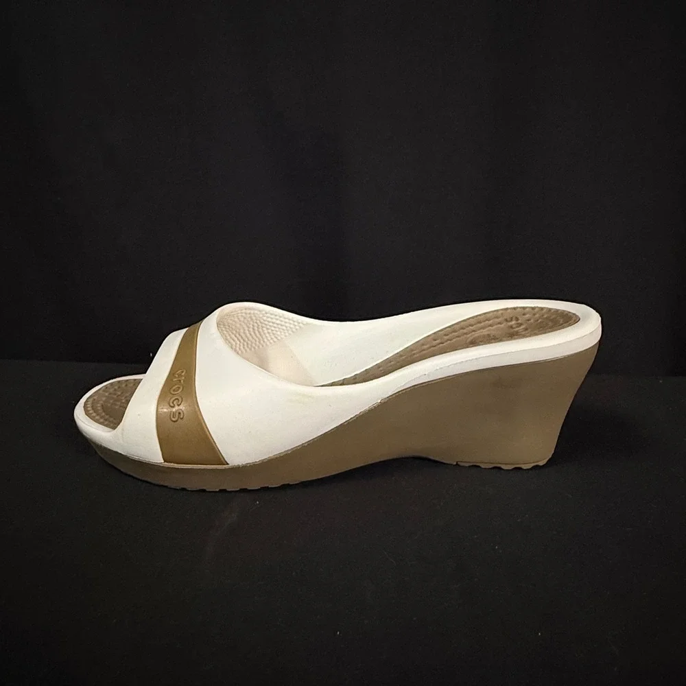 Crocs Sassari Wedge Slide Sandals Slip On Mules Heels White Tan Khaki Womens 10